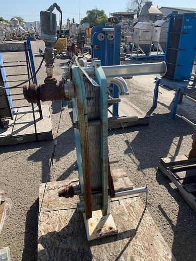 Used APV Stainless Steel Plate Heat Exchanger Model HXCB-4