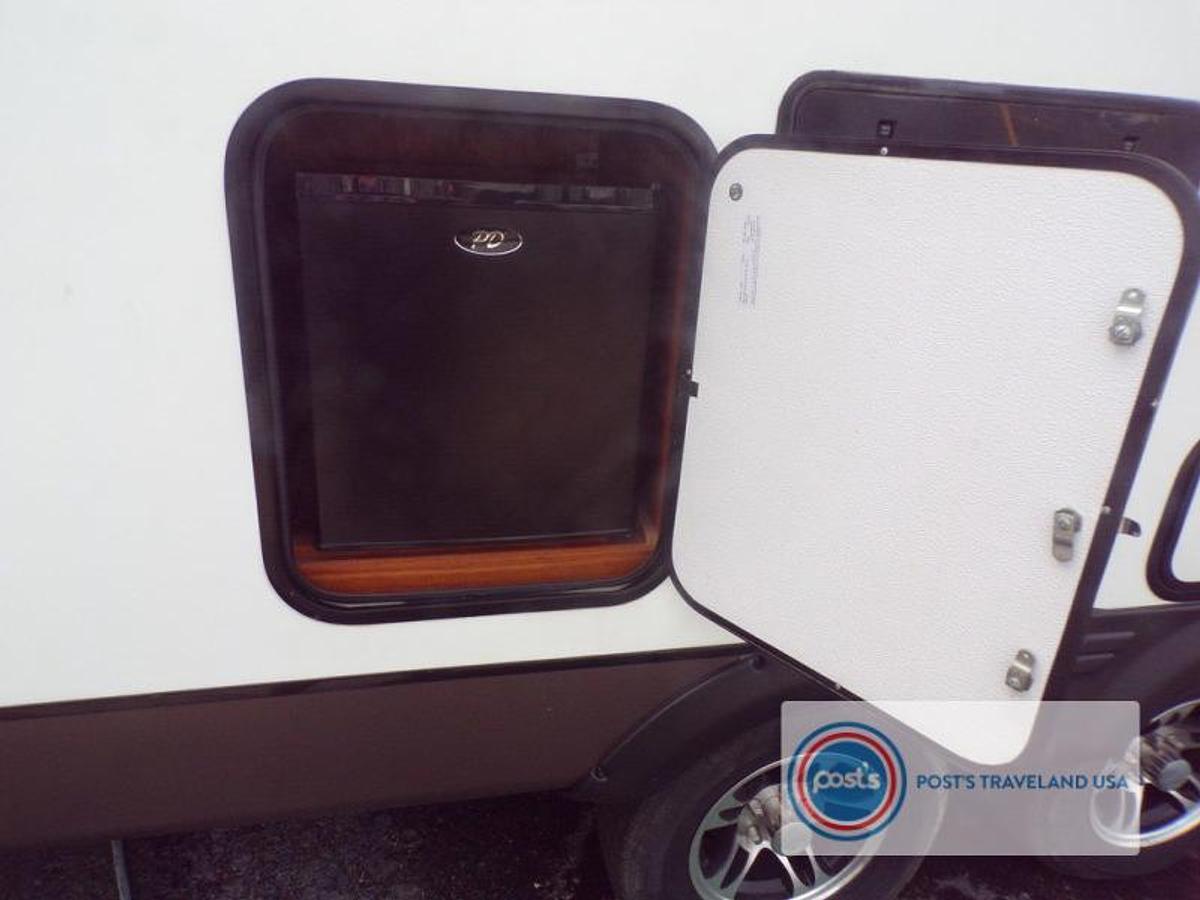 Used Used 2015 Starcraft Travel Star 227CKS