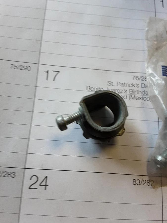 NIB GAMPAK 19431 Straight Squeeze Type Connector