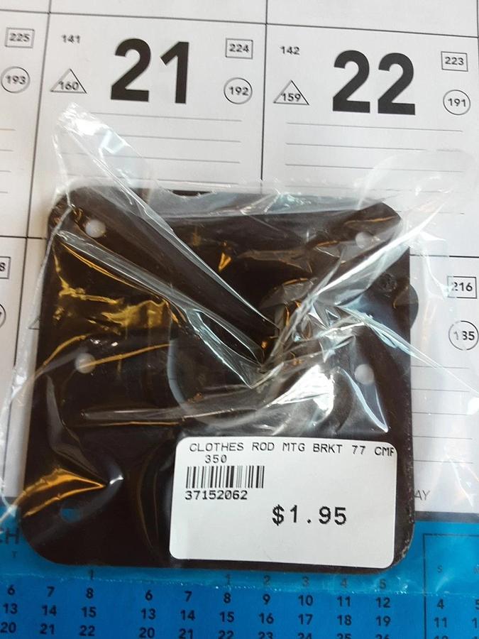 Clothes Rod Mounting Bracket