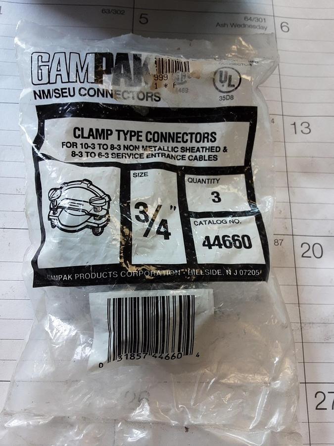 NIB GAMPAK 44660 ¾” Clamp Type Cable Connectors.