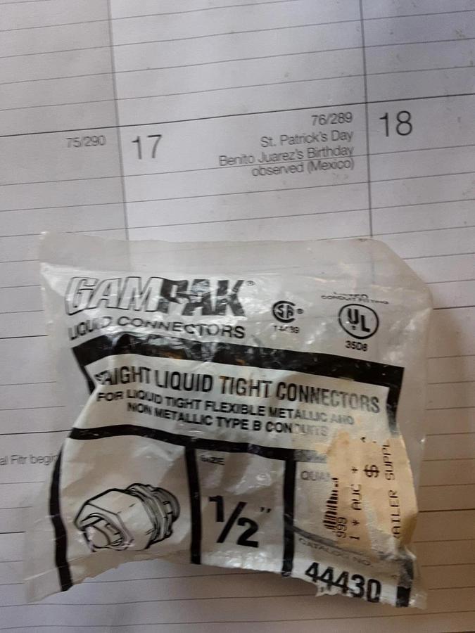 NIB GAMPAK 44430 ½” Liquid-Tight Straight Connector with Insulated Throat.