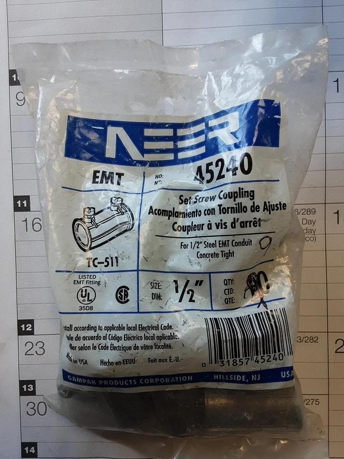 NIB GAMPAK TC-511 EMT Coupling, Set Screw