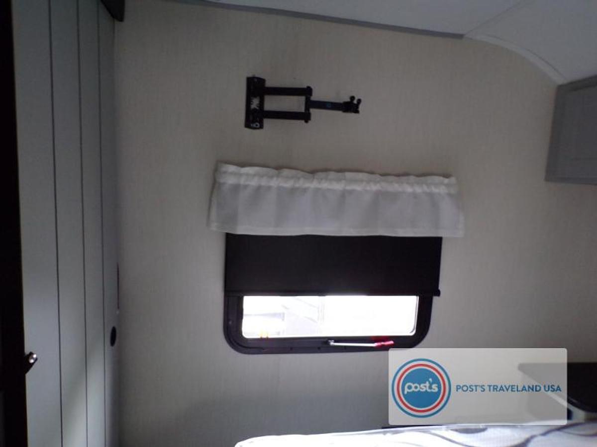 Used Used 2022 Forest River RV Vibe 28RB