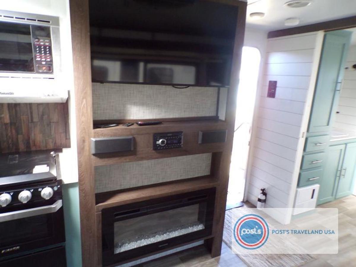 Used Used 2019 Forest River RV Salem Hemisphere Hyper-Lyte 23RBHL