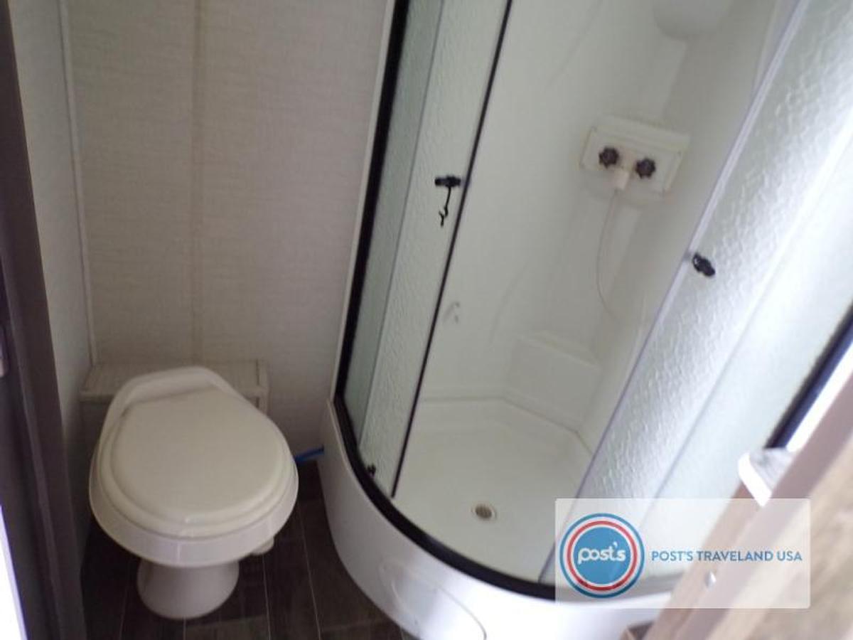 Used Used 2018 Keystone RV Bullet 220RBI