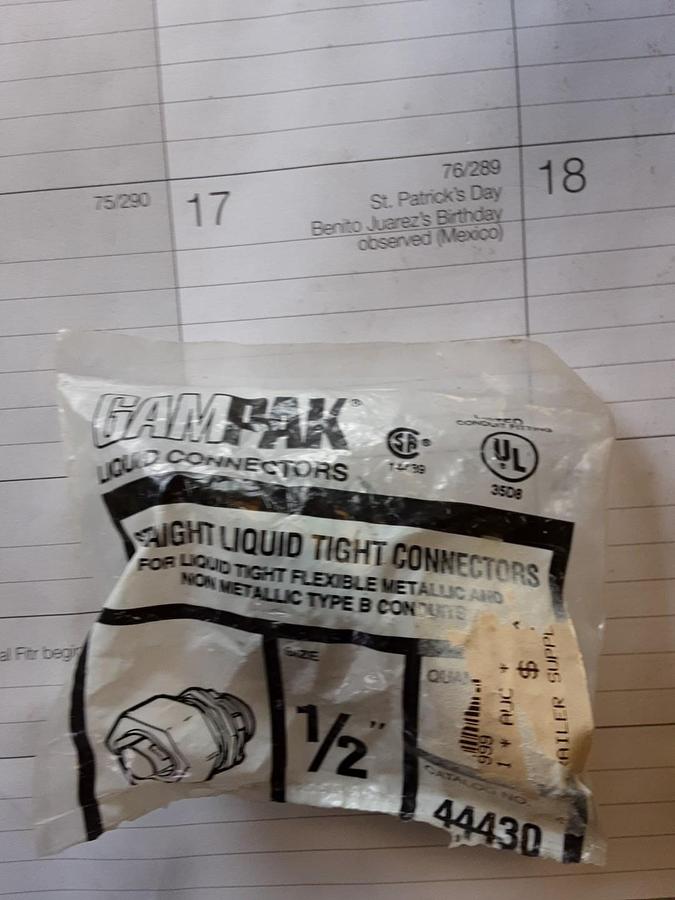 NIB GAMPAK 44430 ½” Liquid-Tight Straight Connector with Insulated Throat.