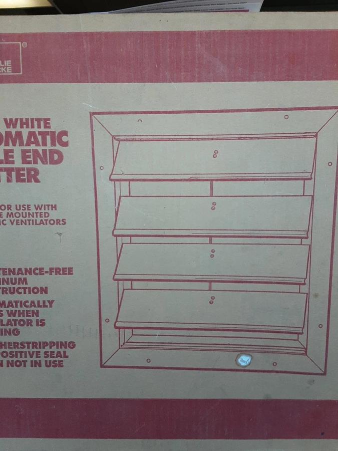 Leslie Locke Automatic Gable End Shutter Model SGM20 White