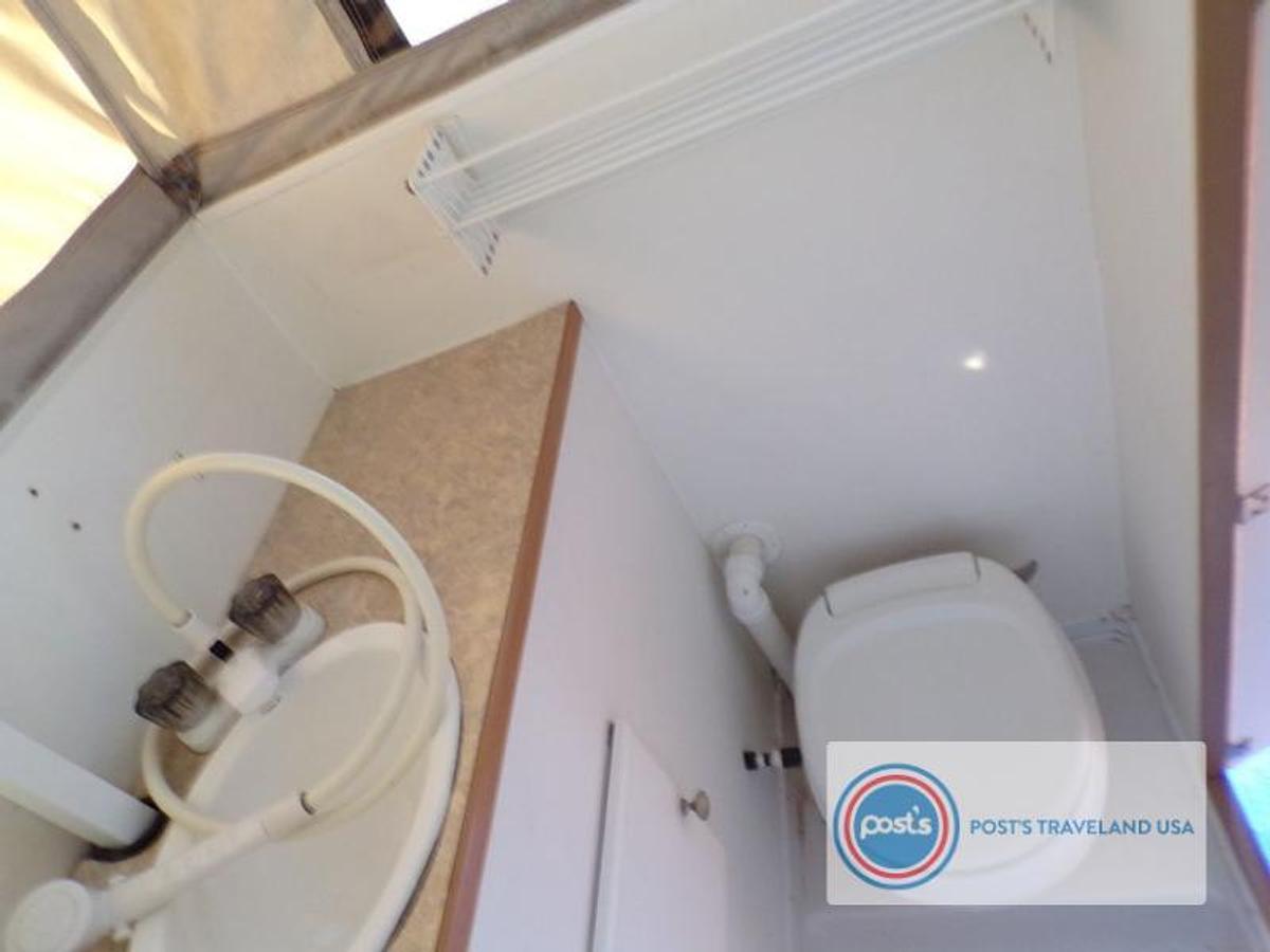 Used Used 2011 Travel Lite Truck Campers 875 Series