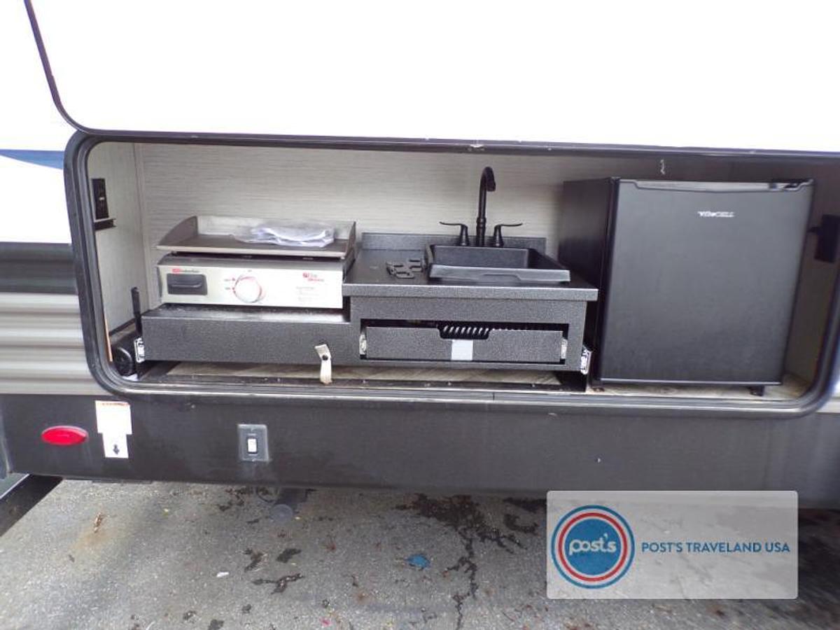 Used Used 2022 Palomino Puma 28BHSS