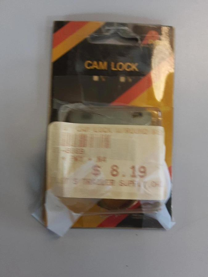 Prime Products Cam Lock With Round Key Part # 31-8869