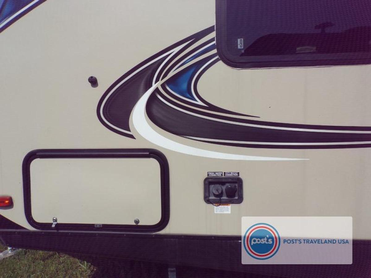 Used Used 2018 Keystone RV Bullet 220RBI