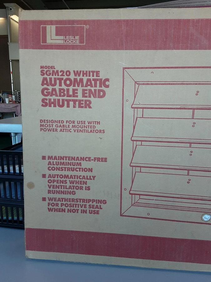 Leslie Locke Automatic Gable End Shutter Model SGM20 White