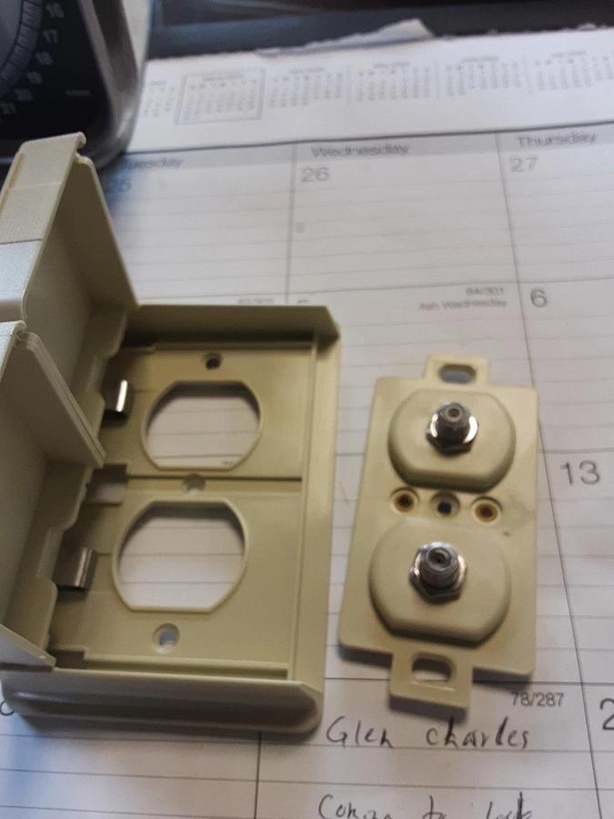 Prime Products Duplex Exrerior TV Recepticle Part #08-6302
