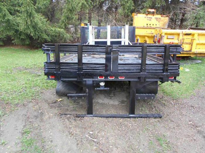 Used 2001 Freightliner Flatbed- Stock #: 8143