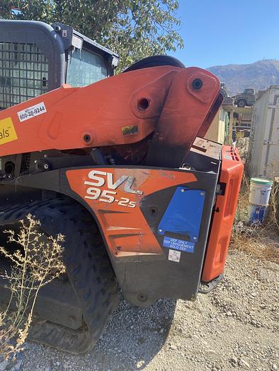 Used Kubota SVL95-2S Skid Steer