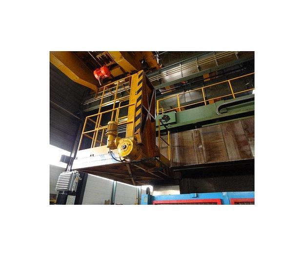 D'occasion Tour vertical CN Pietro CARNAGHI AC 20