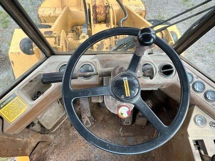 Used 1989 CATERPILLAR 916