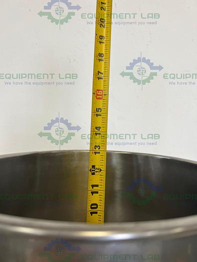 Used Sumeve A02 5-50ml Liquid Filling Machine