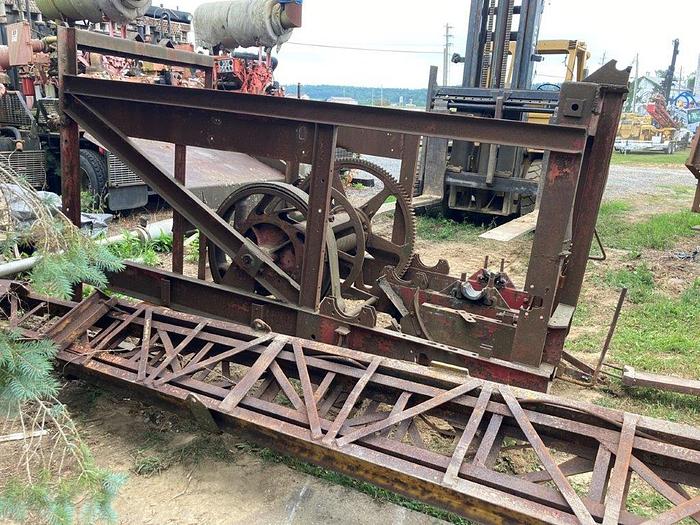 Used Bucyrus Erie 24-L Cable Tool Rig