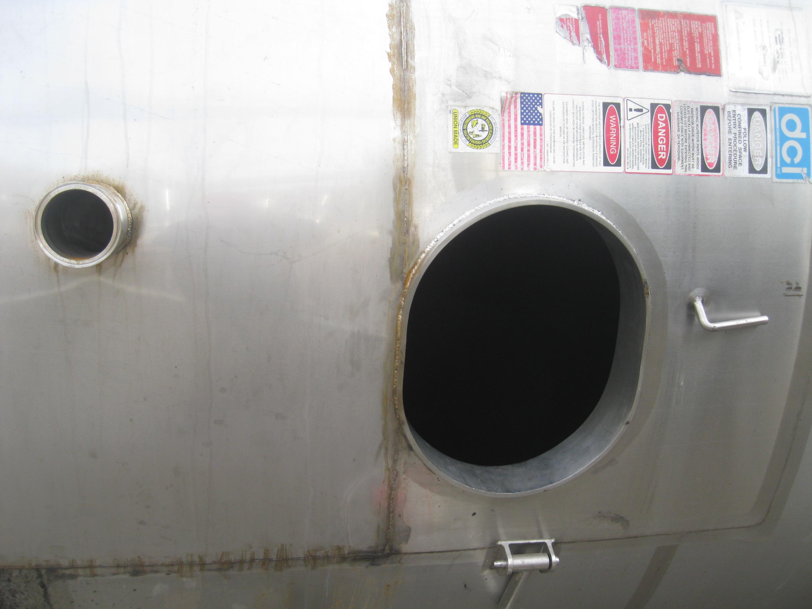 Usado 10,000 GALLON STORAGE SILO