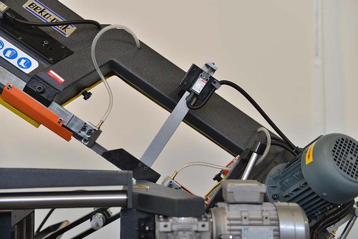 UZMA 230 Automatic Bandsaw