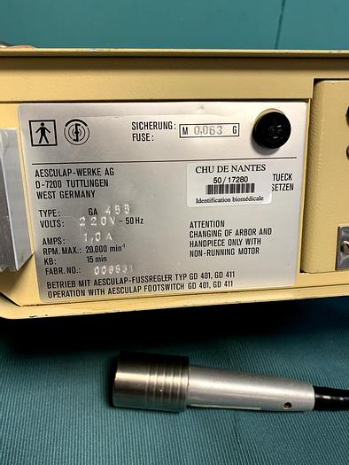 Gebraucht AESCULAP ELAN-E Chirurgiemotor GA 455 mit Fußschalter GA 139 und Biegewelle GA 176