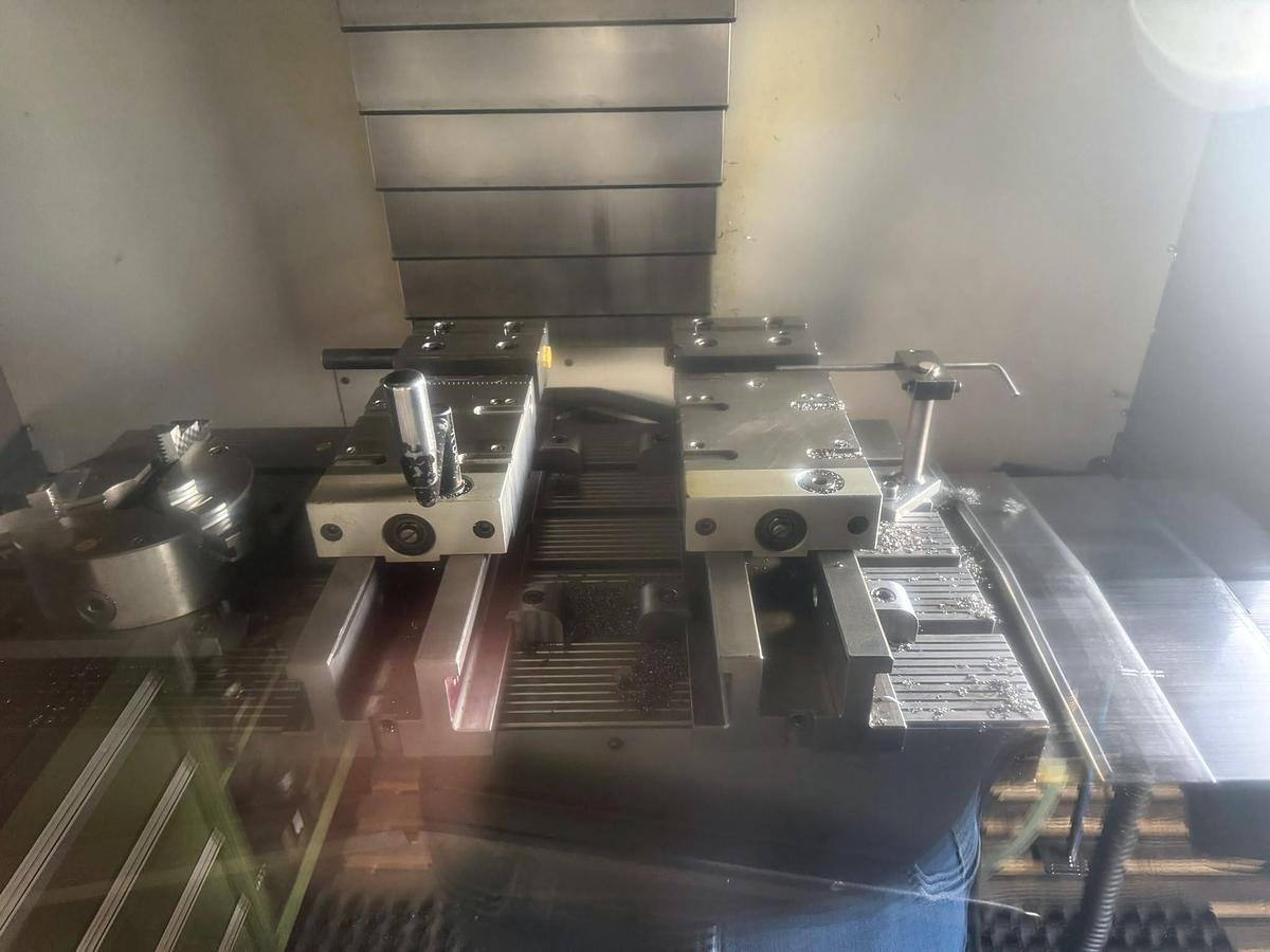 Gebraucht 2021 HURON VX8 NVU