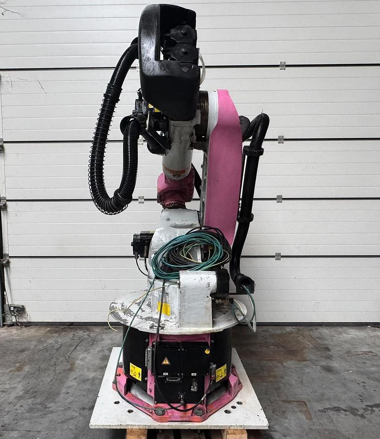 Gebraucht Ersatzteilträger - 2002 KUKA KR 200/3