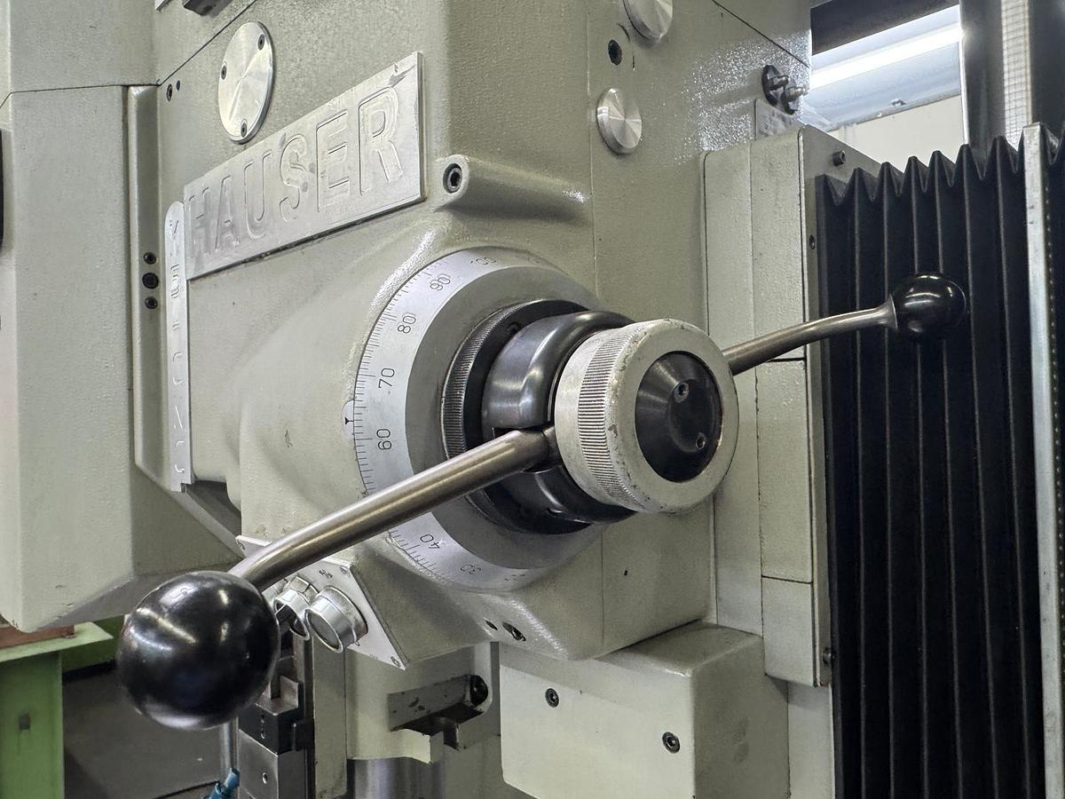 Gebraucht HAUSER M5-CNC
