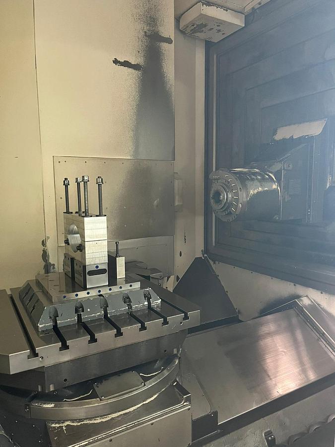 Gebraucht 2010 DECKEL-MAHO DMC 100 H duoBLOCK