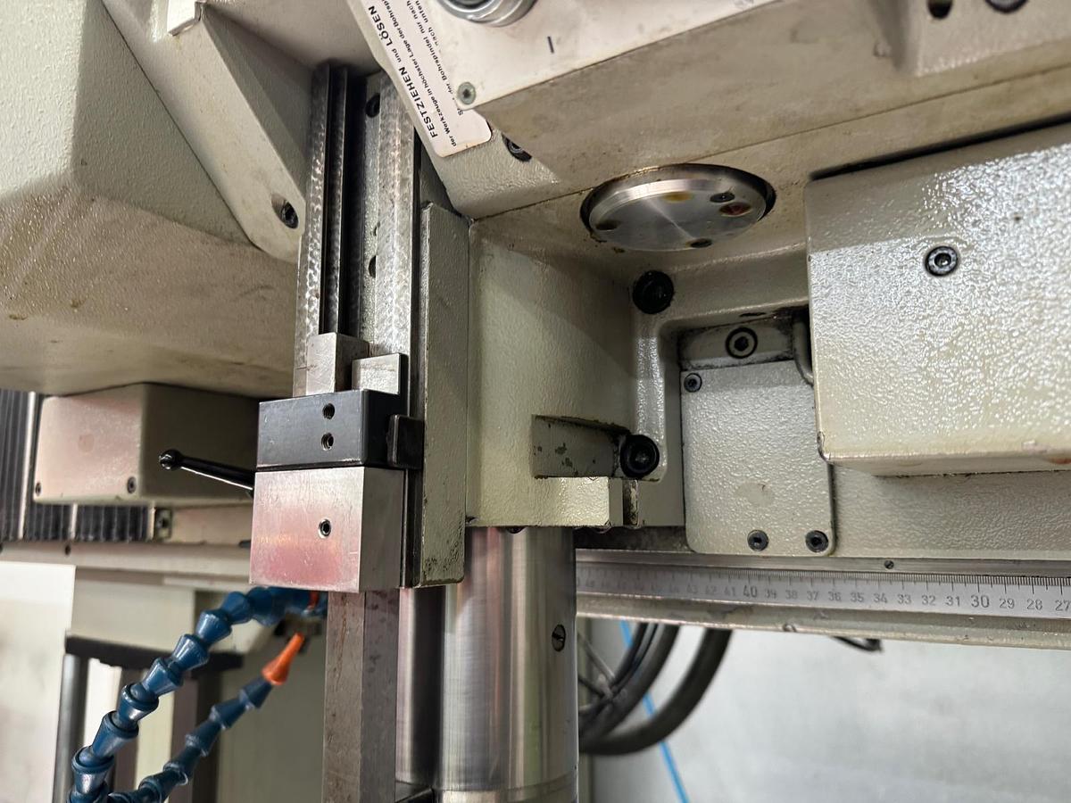 Gebraucht HAUSER M5-CNC