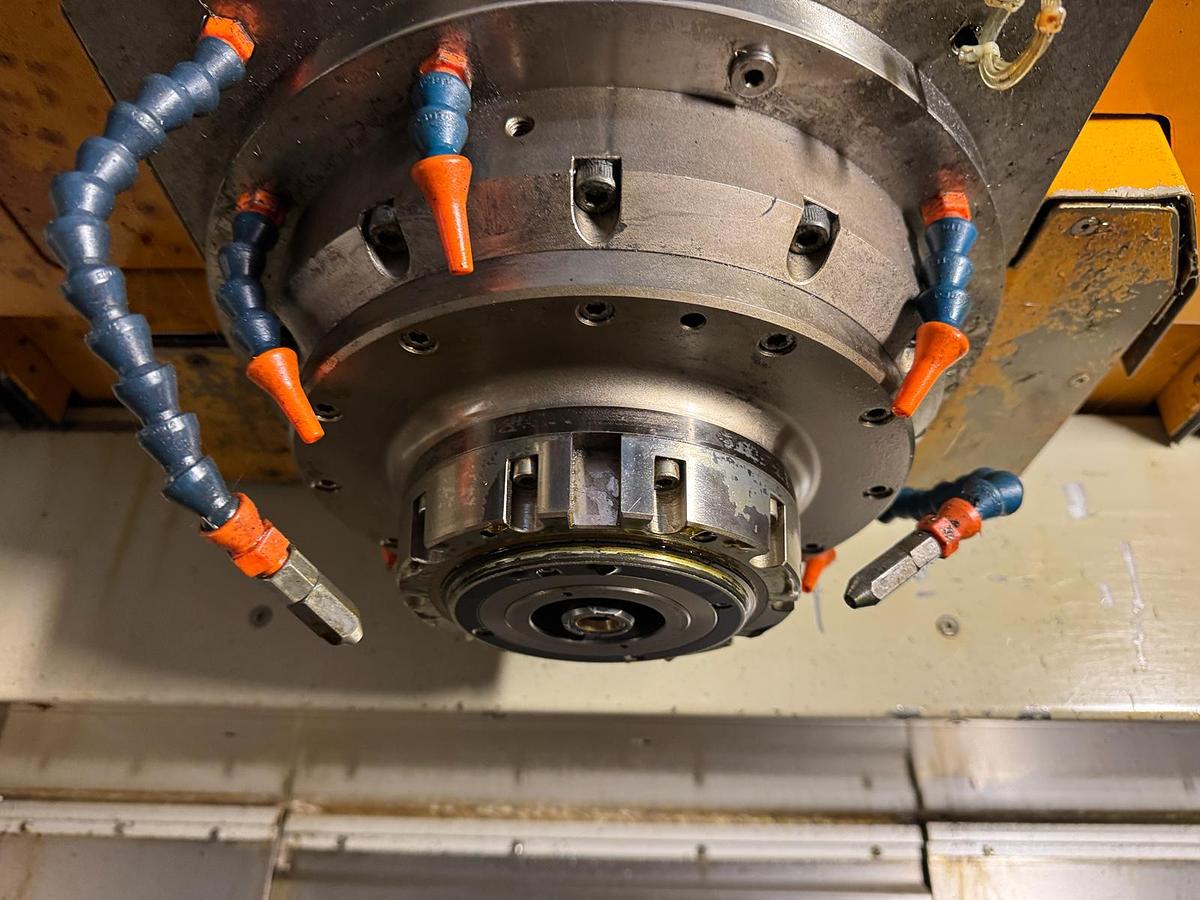 Gebraucht 2005 BRETON XCEEDER 900/RT