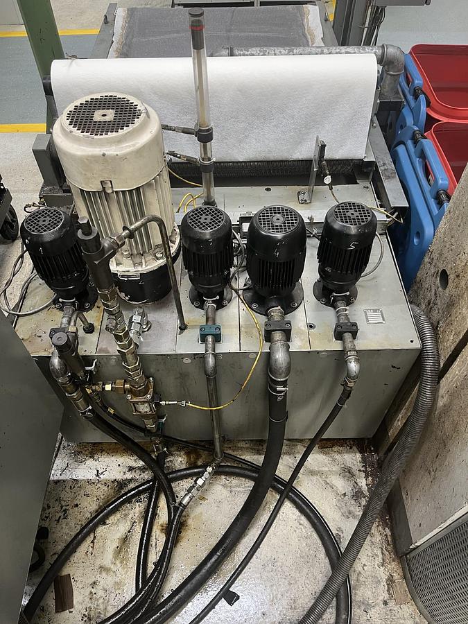 Gebraucht 2004 DECKEL MAHO DMC 160 U hi-dyn