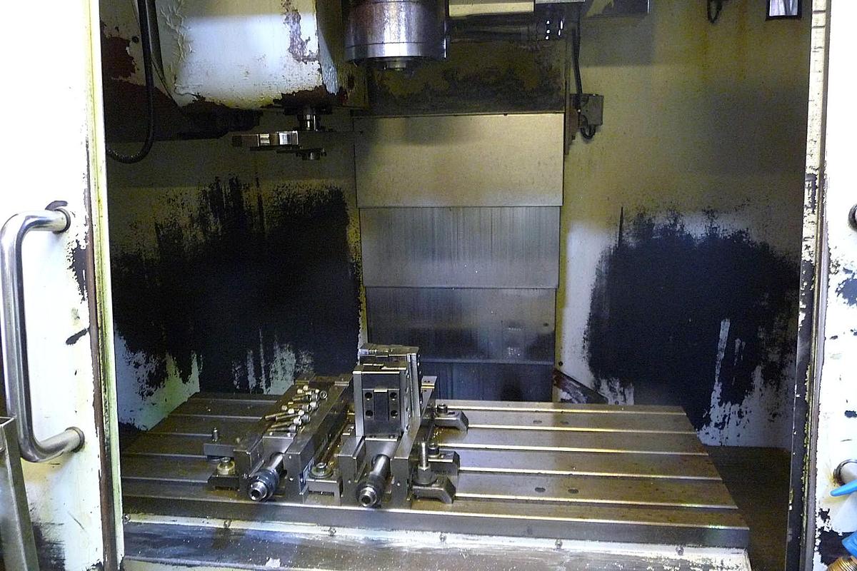 Gebraucht HURCO VMX 40
