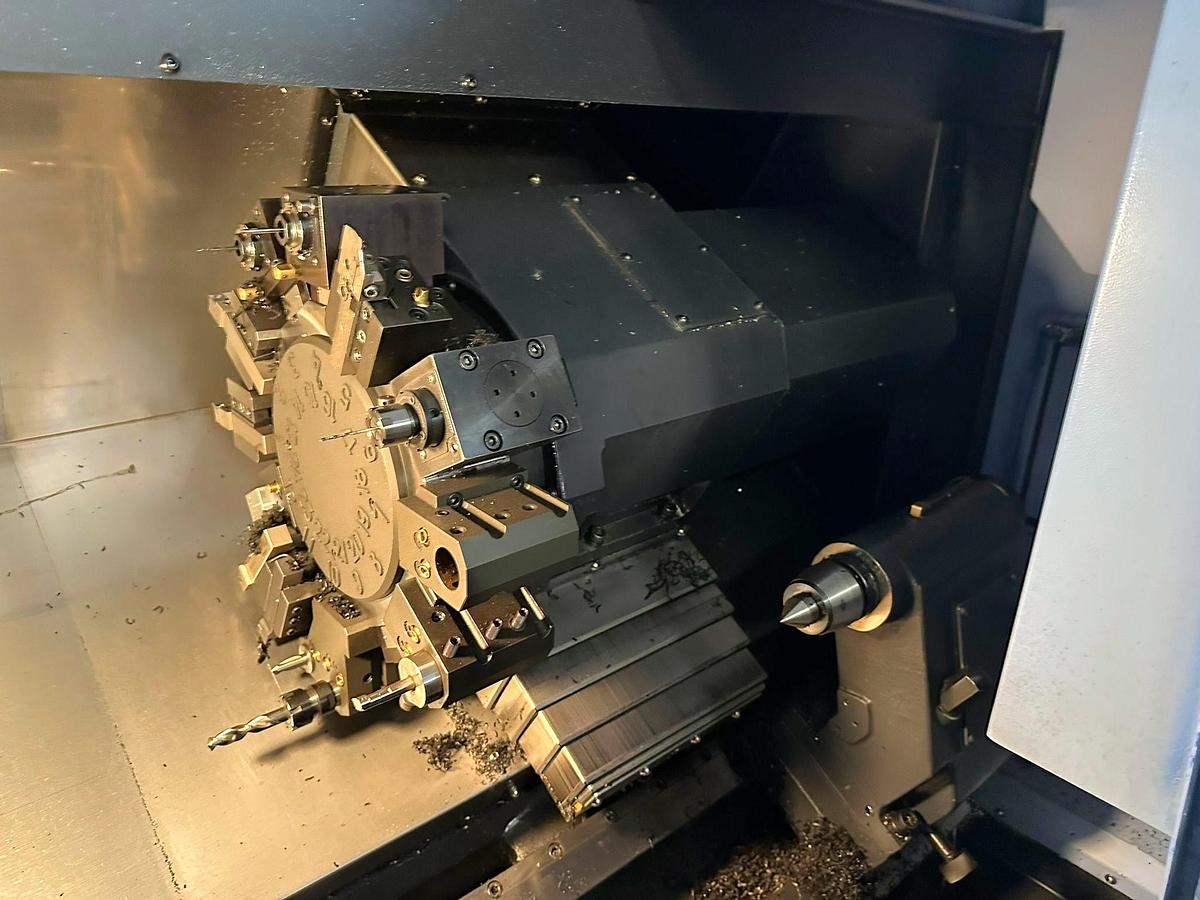 Gebraucht 2011 DOOSAN LYNX 220 LMA