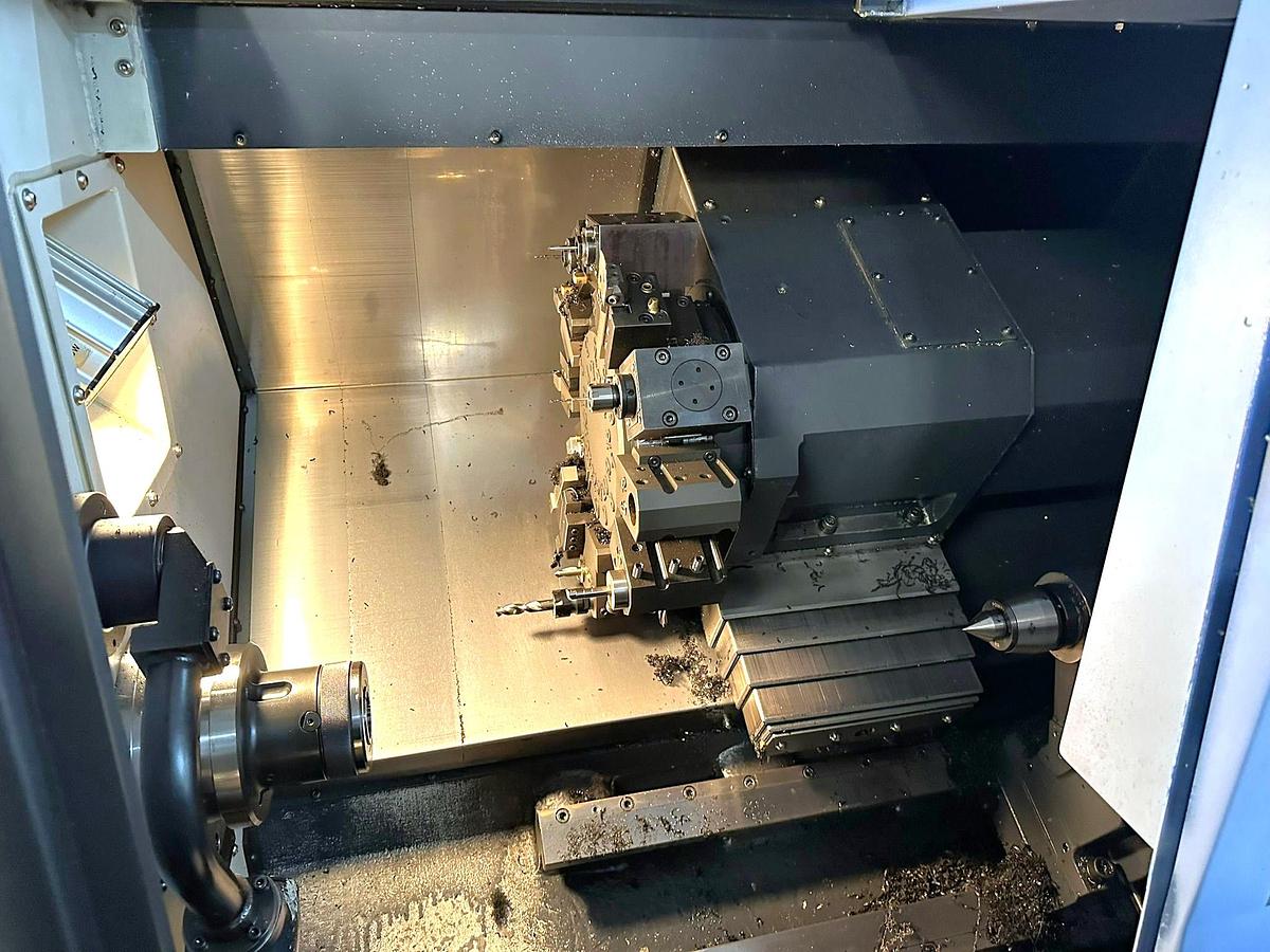 Gebraucht 2011 DOOSAN LYNX 220 LMA