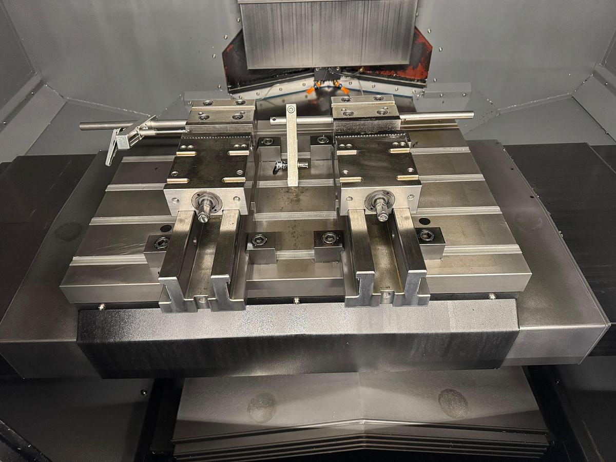 Gebraucht 2016 HURCO VMX 24 i