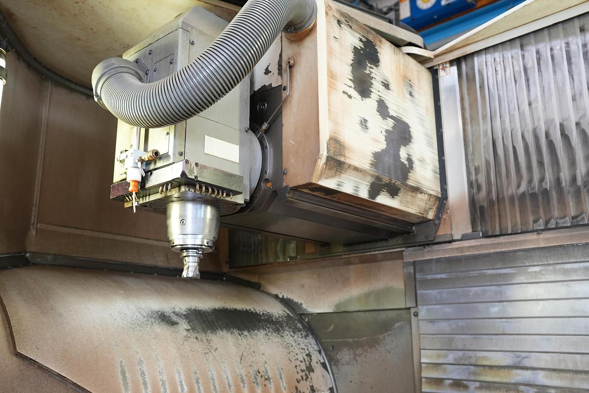 Gebraucht 2002 DECKEL-MAHO DMU 100 T