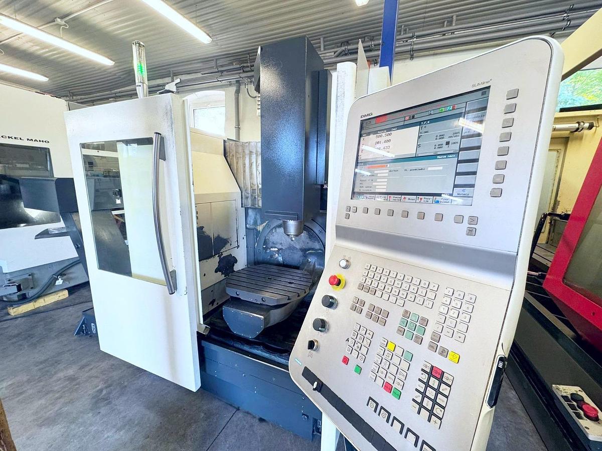 Gebraucht 2011 DMG DMU 50 ecoline