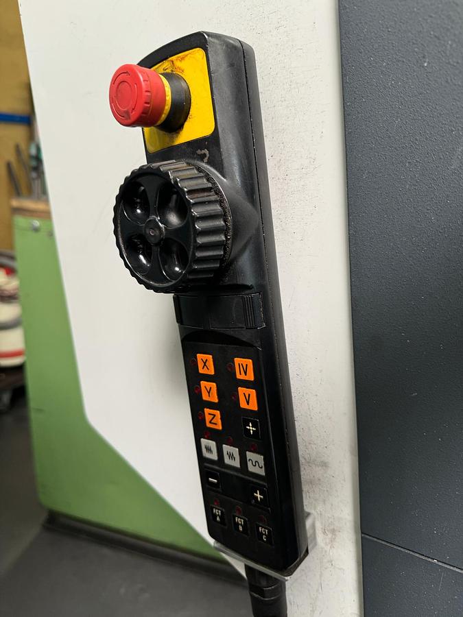 Gebraucht HAUSER M5-CNC