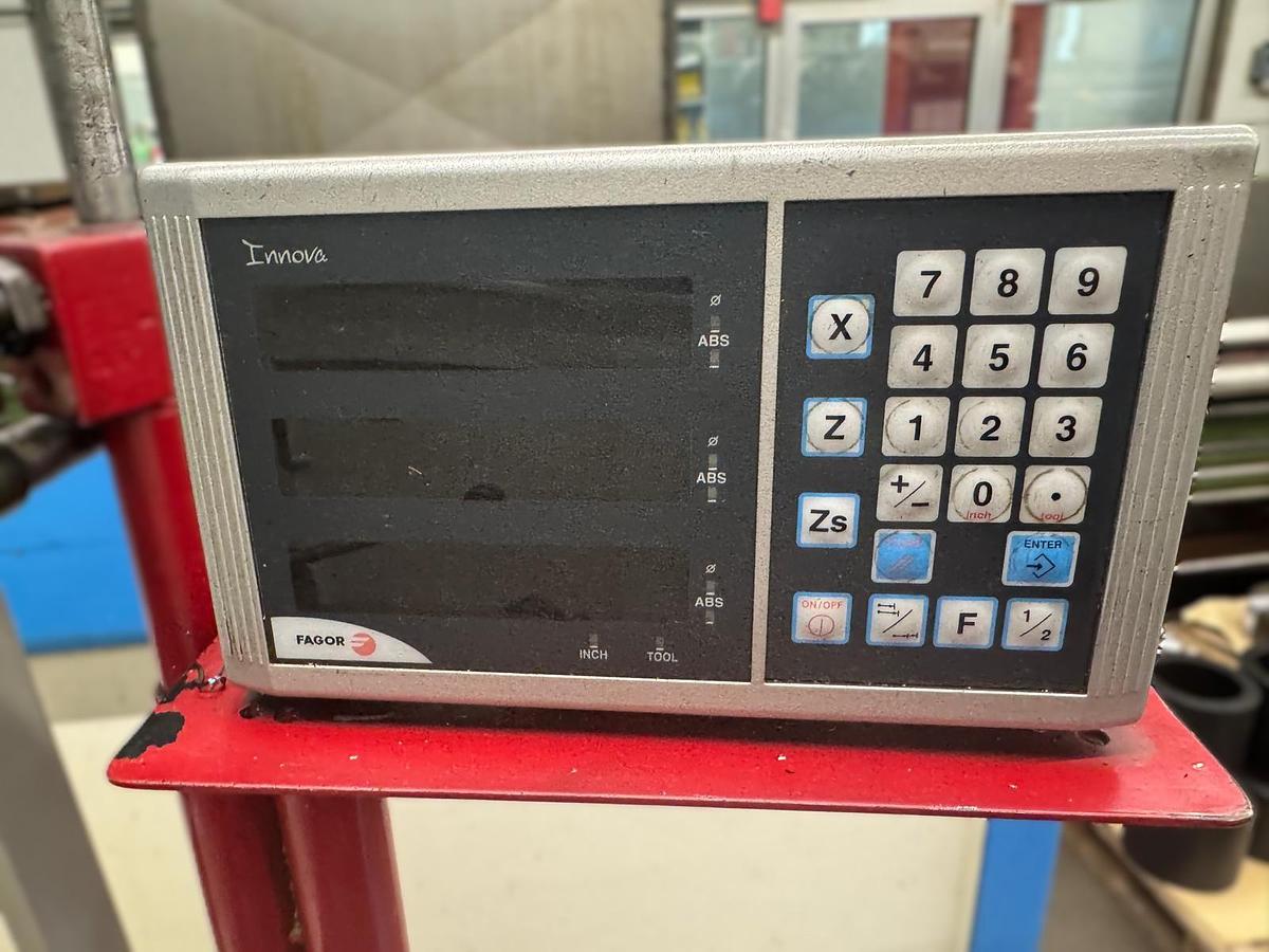 Gebraucht 1987 VDF-OERLIKON-BOEHRINGER DUE 560