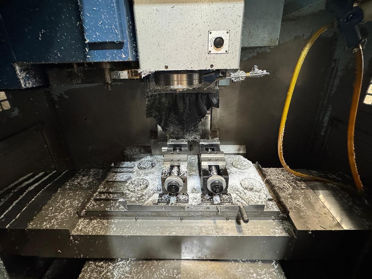 Gebraucht 2001 MATSUURA MC-660 VG