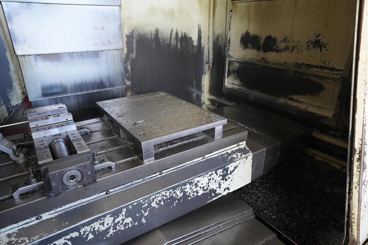 Gebraucht 2001 HURCO VMX 30