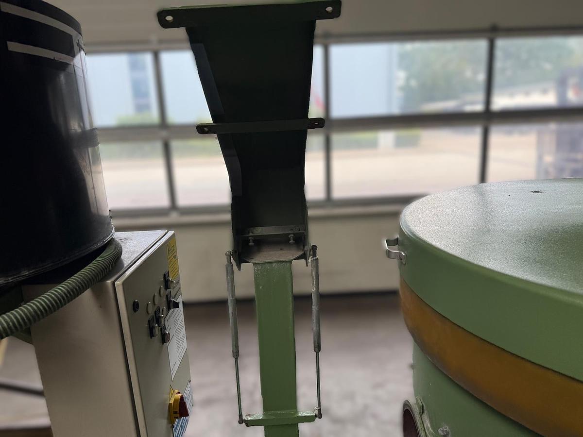 Gebraucht 1988 WALTHER-TROWAL CN 150 & Abwasseranlage