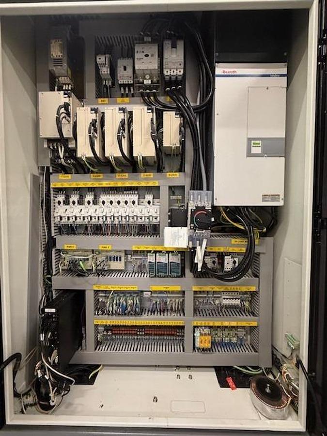 Gebraucht 2020 HURCO HMX 500 Ti