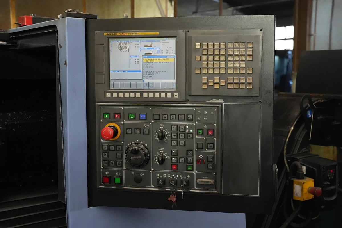 Gebraucht 2014 DOOSAN LYNX 220 MA