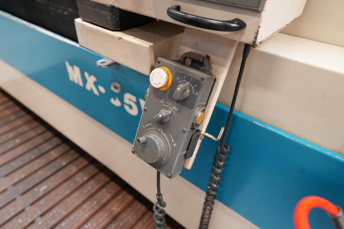 Gebraucht 2000 OKUMA MX-55VA