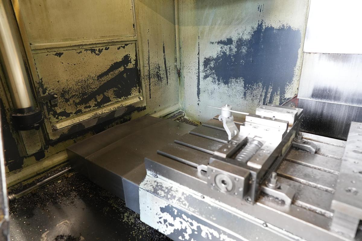 Gebraucht 2001 HURCO VMX 30