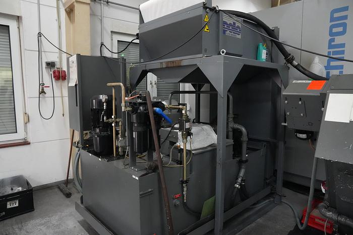 Gebraucht 2007 CHIRON Mill 800